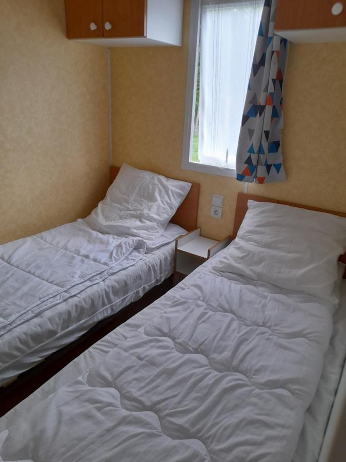 Chalet Mobil-home Sur Terrain Privatif Jean-mi Et Flo